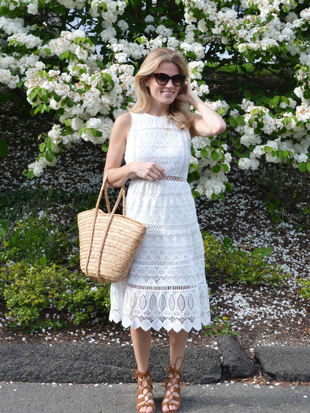 OUTFIT POST :: EMBROIDERED MINI DRESS
