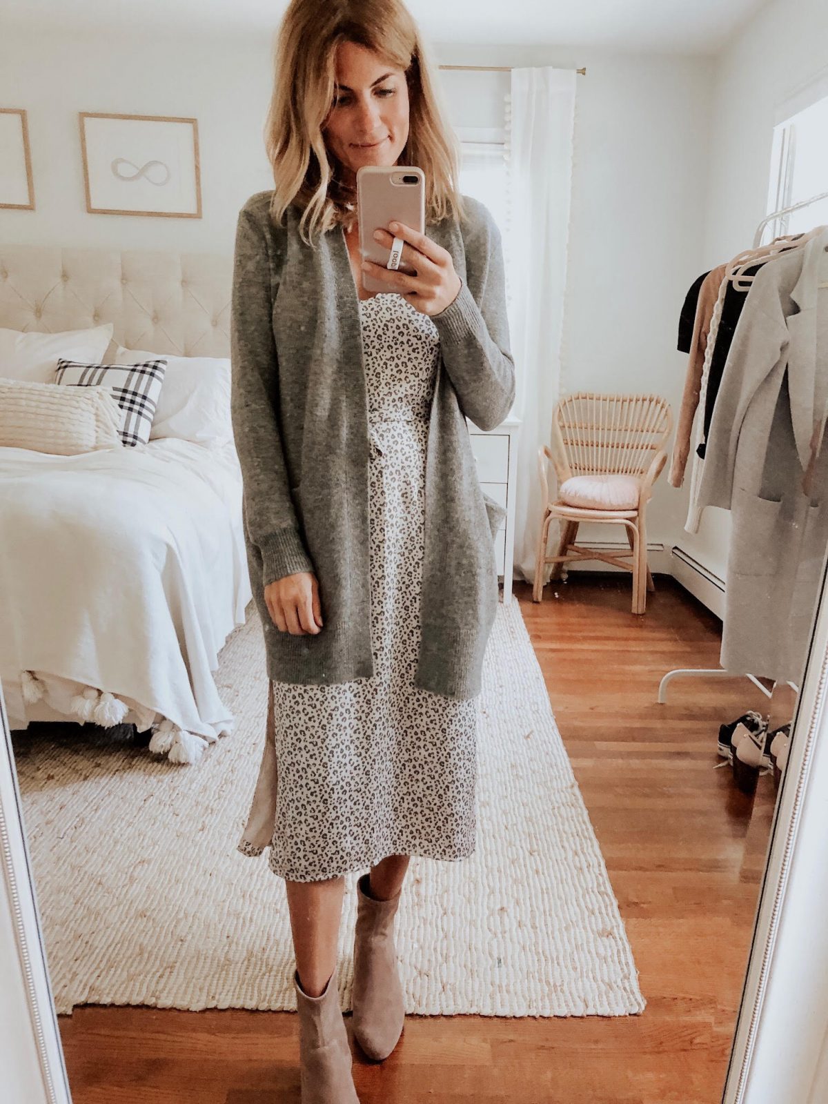 One Dress Styled 5 Different Ways - Pure Joy Home