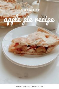 Life & Style blogger Liz Joy shares her recipe for a homemade apple pie.
